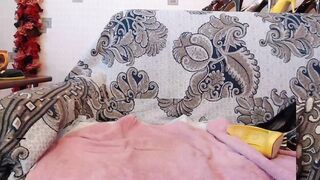 dancingbooobs - [Chaturbate] Gets Lucky Mom Real Slut