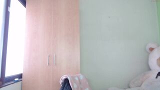 little__samantha_ Video  2133 Seconds