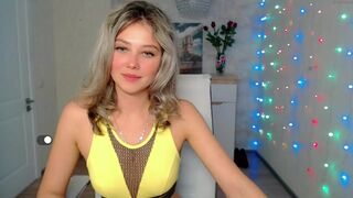 passionate_babe Video  1047 Seconds