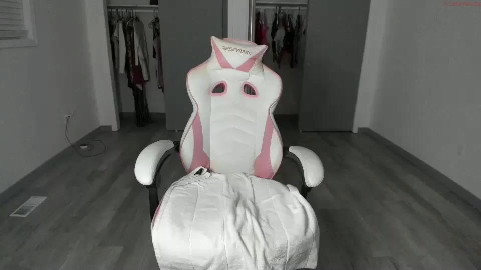 baby_parisxoxo Video  597 Seconds