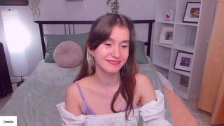 dahlia_shy Video  1400 Seconds