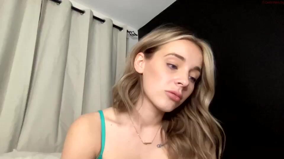 nickisymms_ Video 884 Seconds