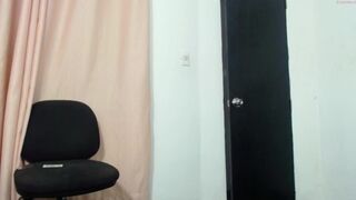 kira_milk Video  695 Seconds