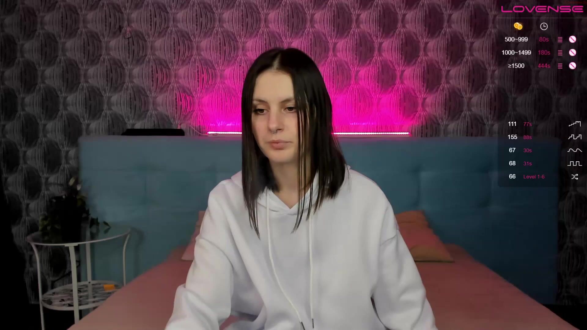 jeneva_wood Video  356 Seconds