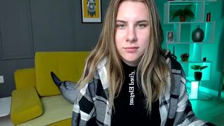 emma_modell Video  629 Seconds