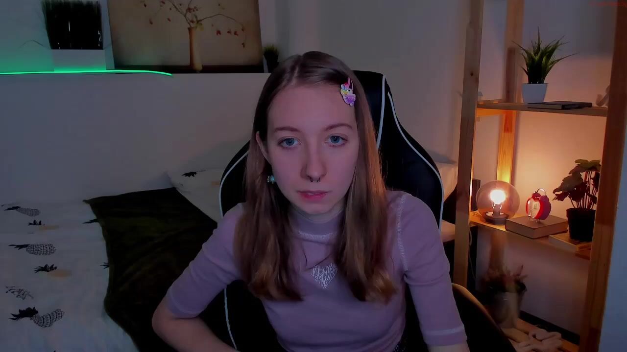 milomilo_girl Video 918 Seconds