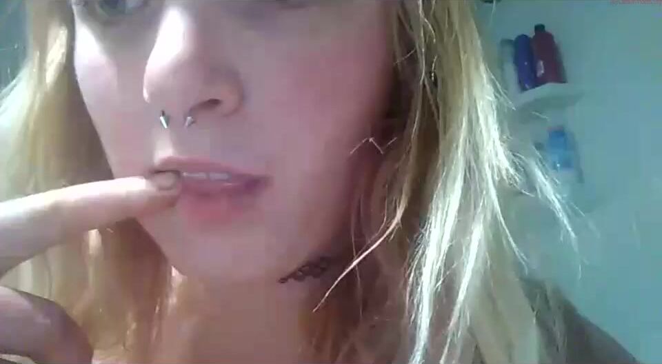icykitties95 Video 669 Seconds