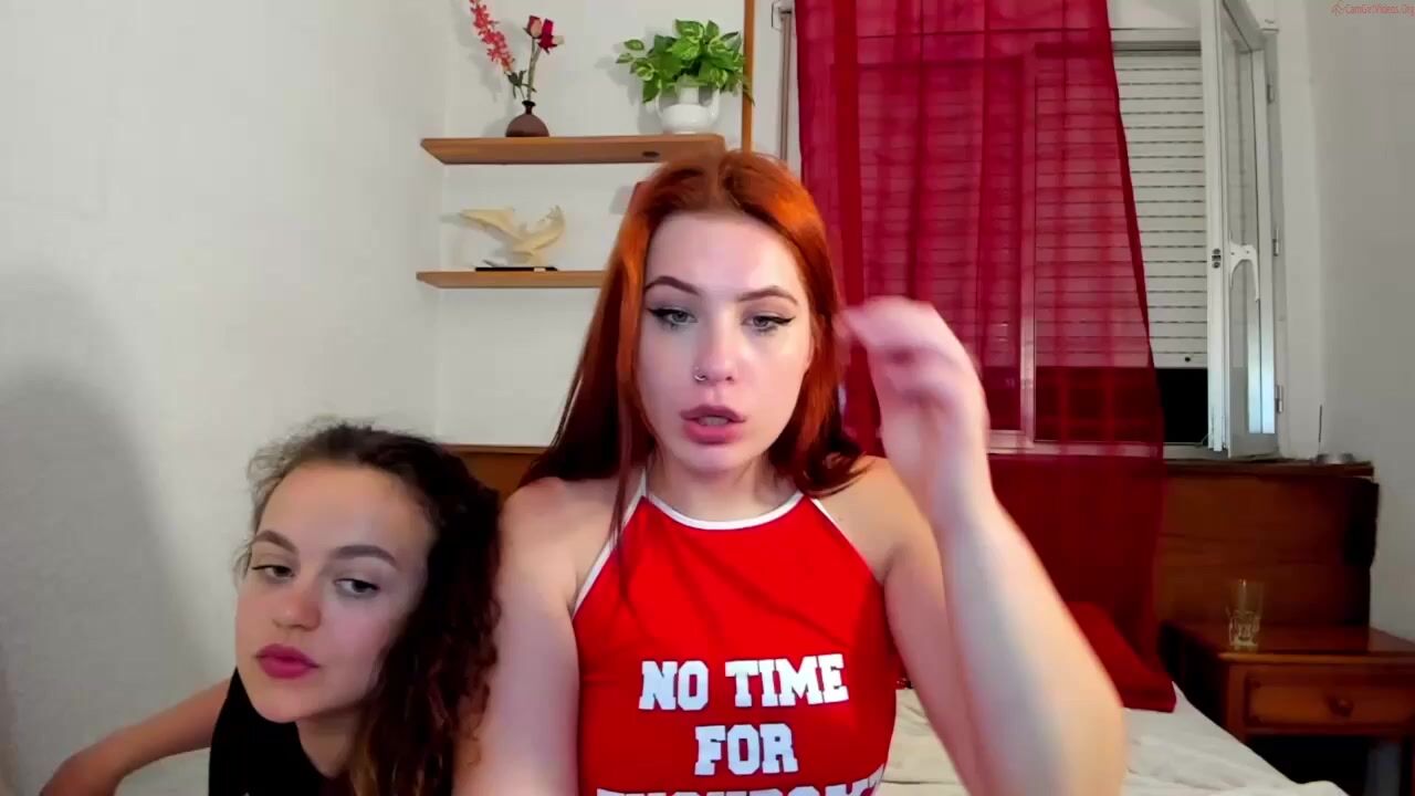 sophie_and_claudia Video 711 Seconds