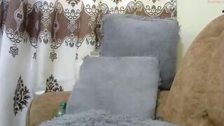 queenvee02 Video  1107 Seconds