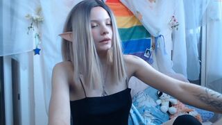 o_ddity Video  330 Seconds