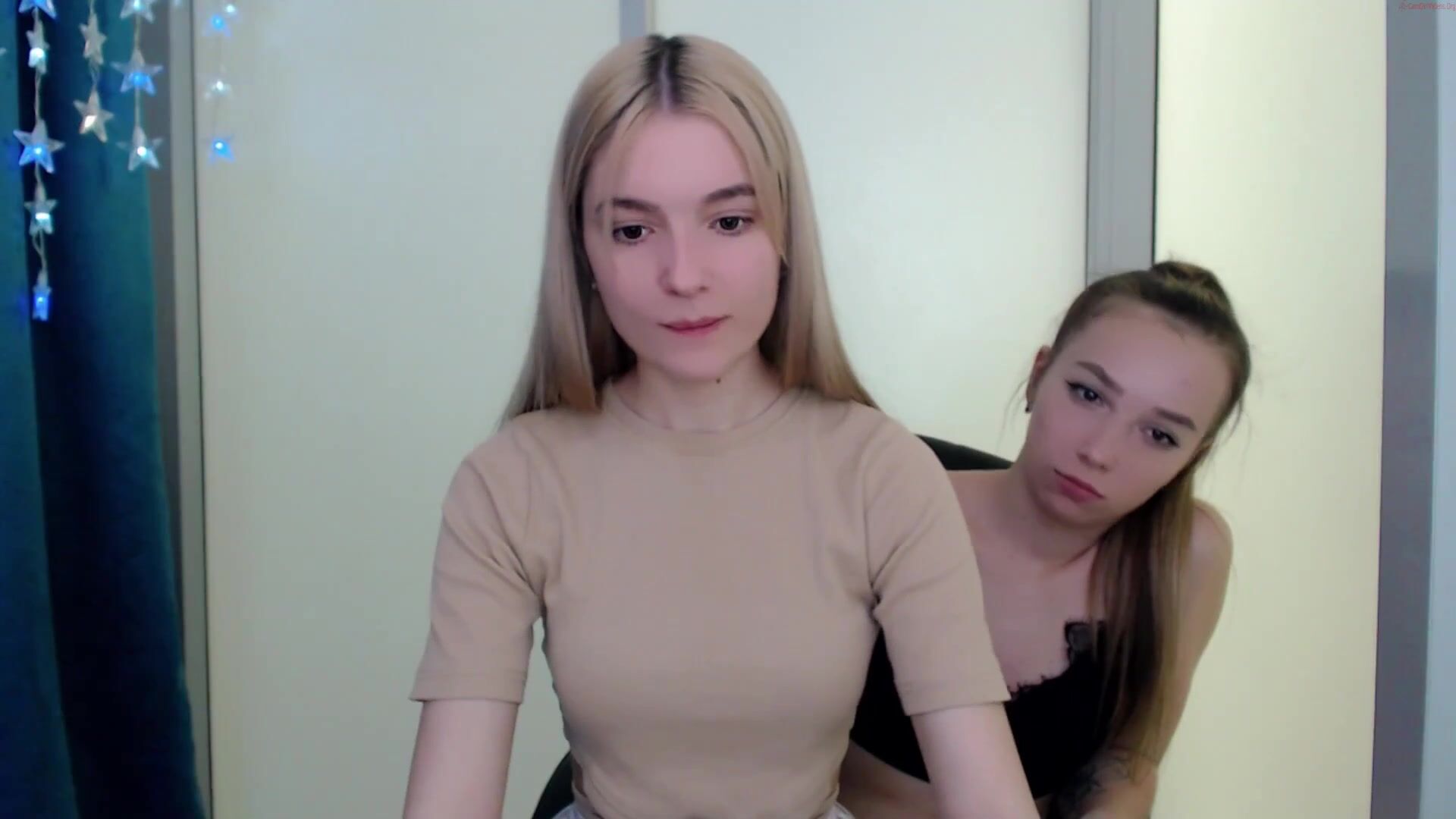 lora_strawberry Video  429 Seconds