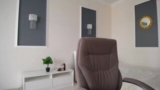 lolla_honey Video  779 Seconds