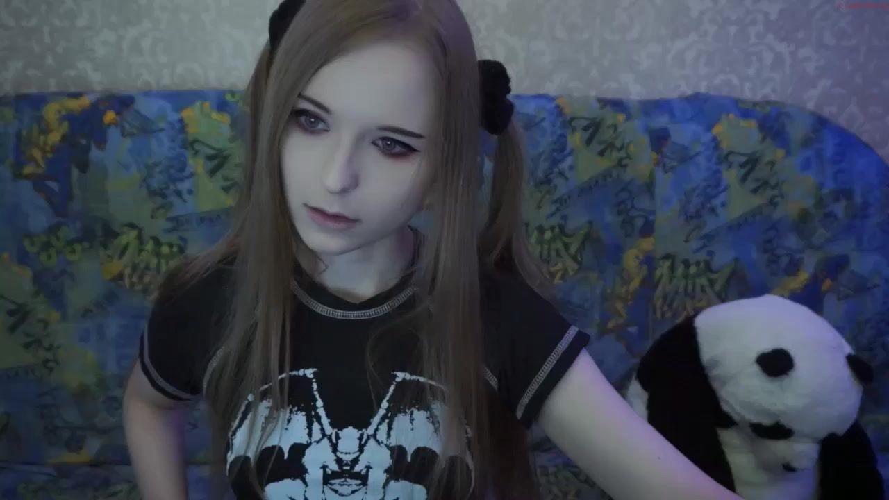 smoke_vikki Video 727 Seconds