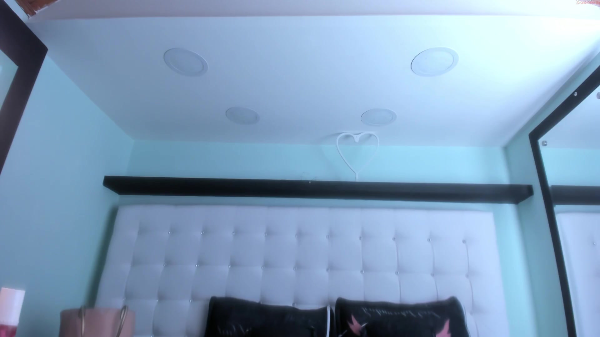 niki_vinter Video 537 Seconds