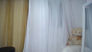 paola_arias Video  207 Seconds