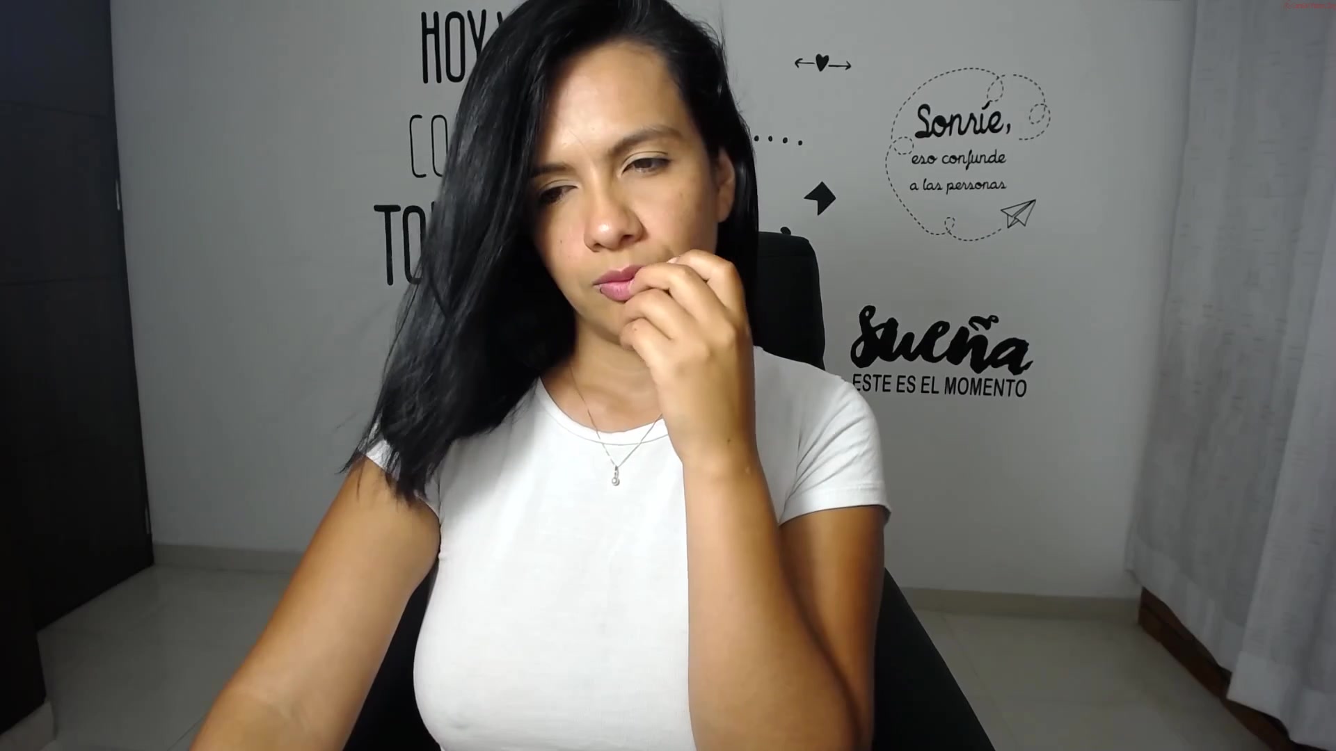 aliescobar_ Video 405 Seconds