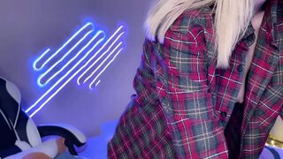 eva_cali Video  256 Seconds