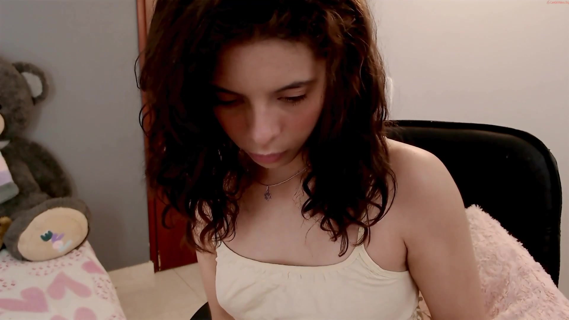 lliizzii1 Video 823 Seconds