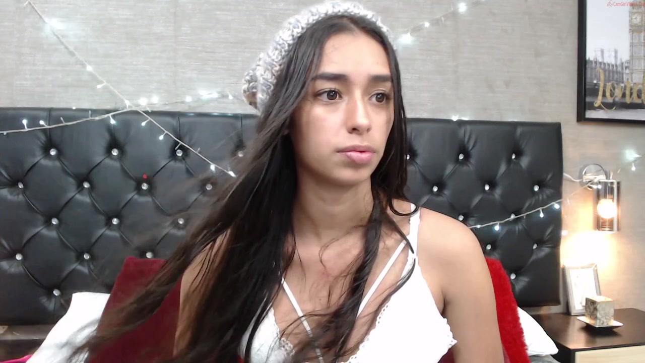 sophie_logan Video 757 Seconds