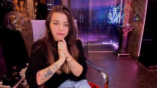 alma_pearl Video  987 Seconds