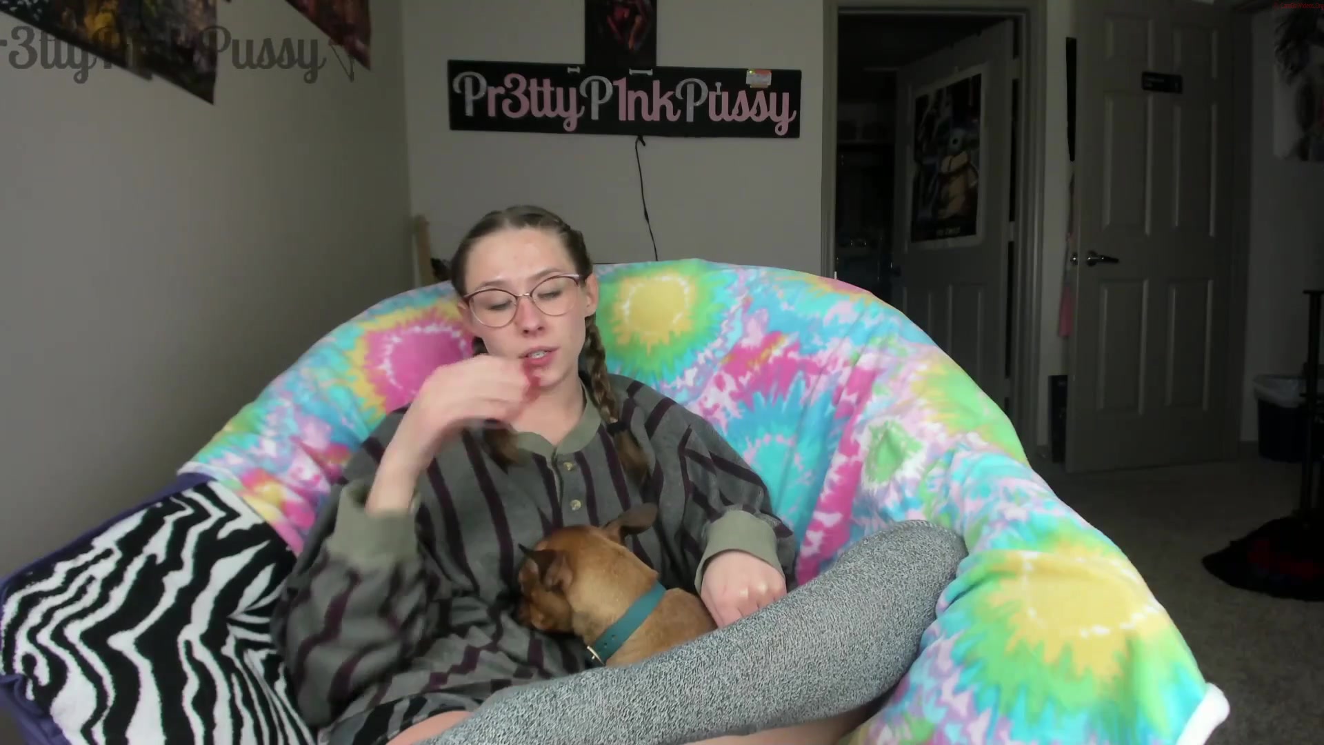 pr3ttyp1nkpussy Video 633 Seconds