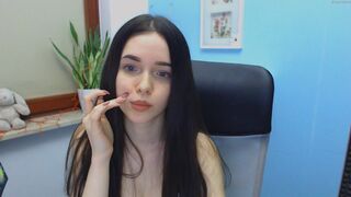 quietbecky Video  590 Seconds