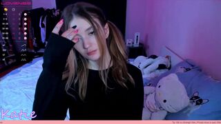 katie_fly Video  145 Seconds