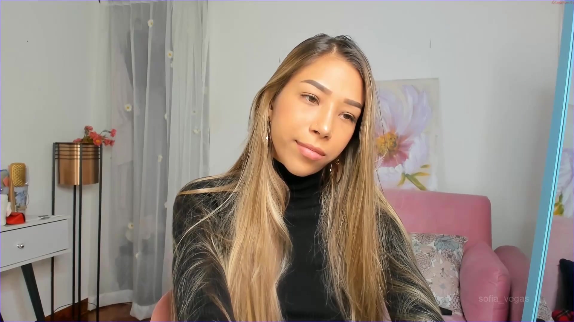 sofia_vegas Video 167 Seconds