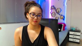 charloth_jones Video  699 Seconds