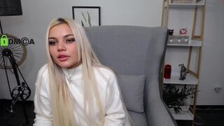 kristyty Video  525 Seconds