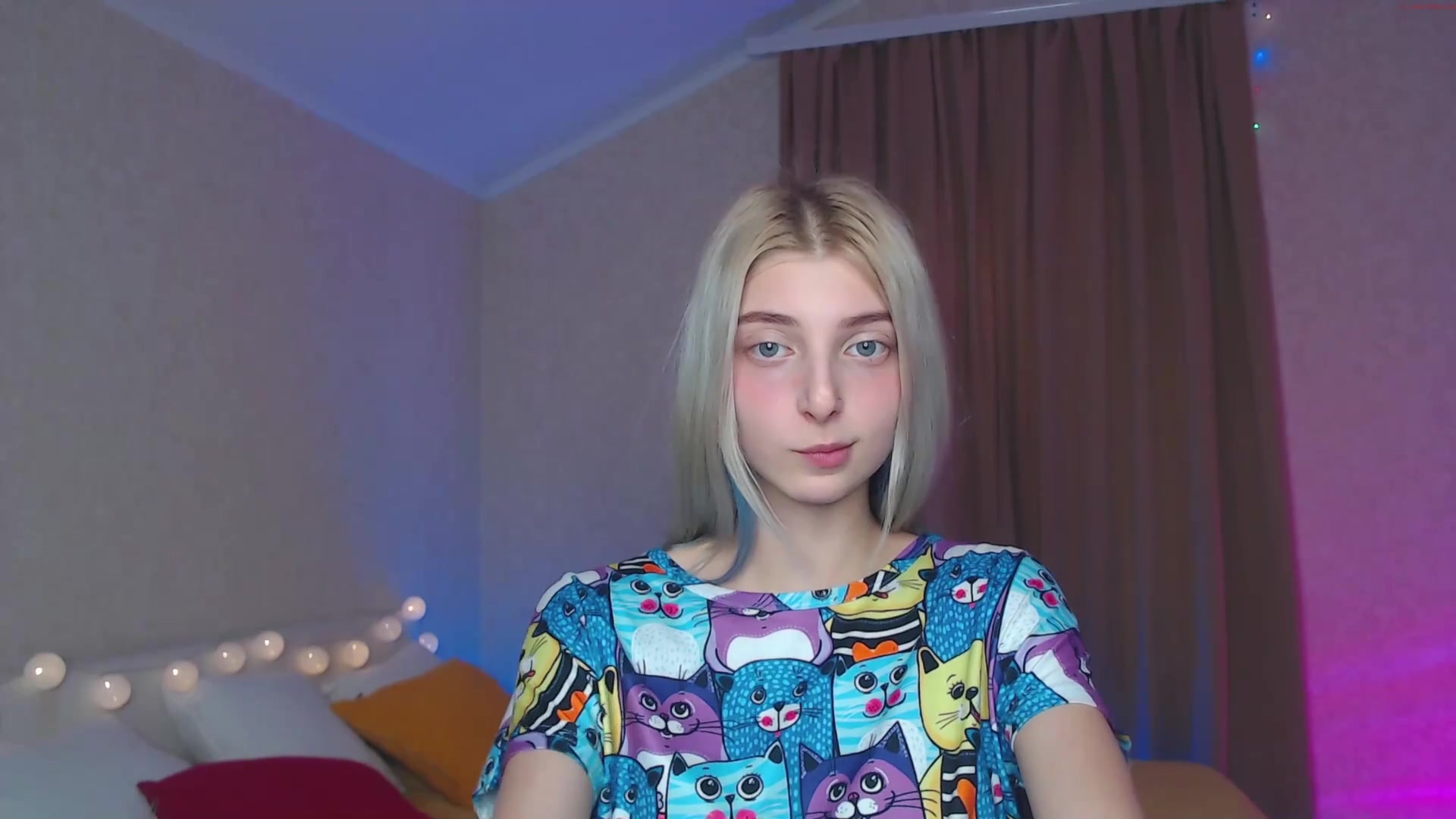 little__kittyy_ Video 391 Seconds