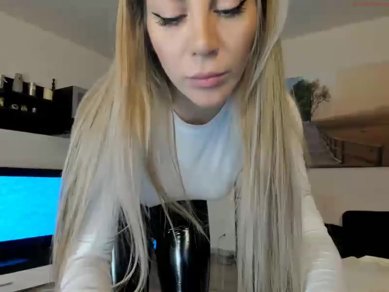 alesia_ Video 359 Seconds