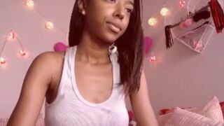 giggleb0x Video  883 Seconds