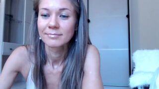 ladyemotion Video  690 Seconds