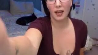 river_uk Video  1688 Seconds