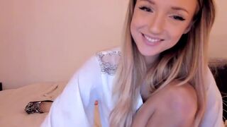 uk_candece Video  395 Seconds