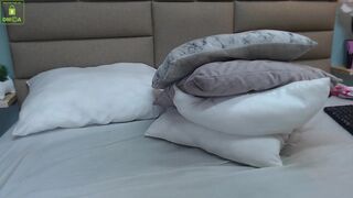 mollyguns Video  1348 Seconds