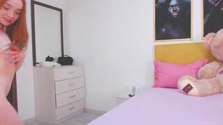 your_kitty_mia Video  322 Seconds