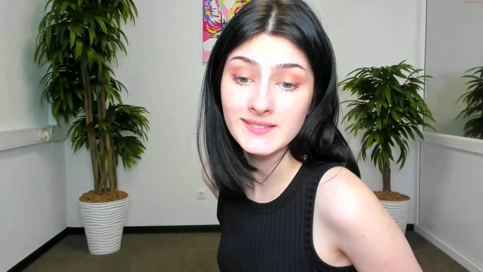 lis_weena Video  345 Seconds