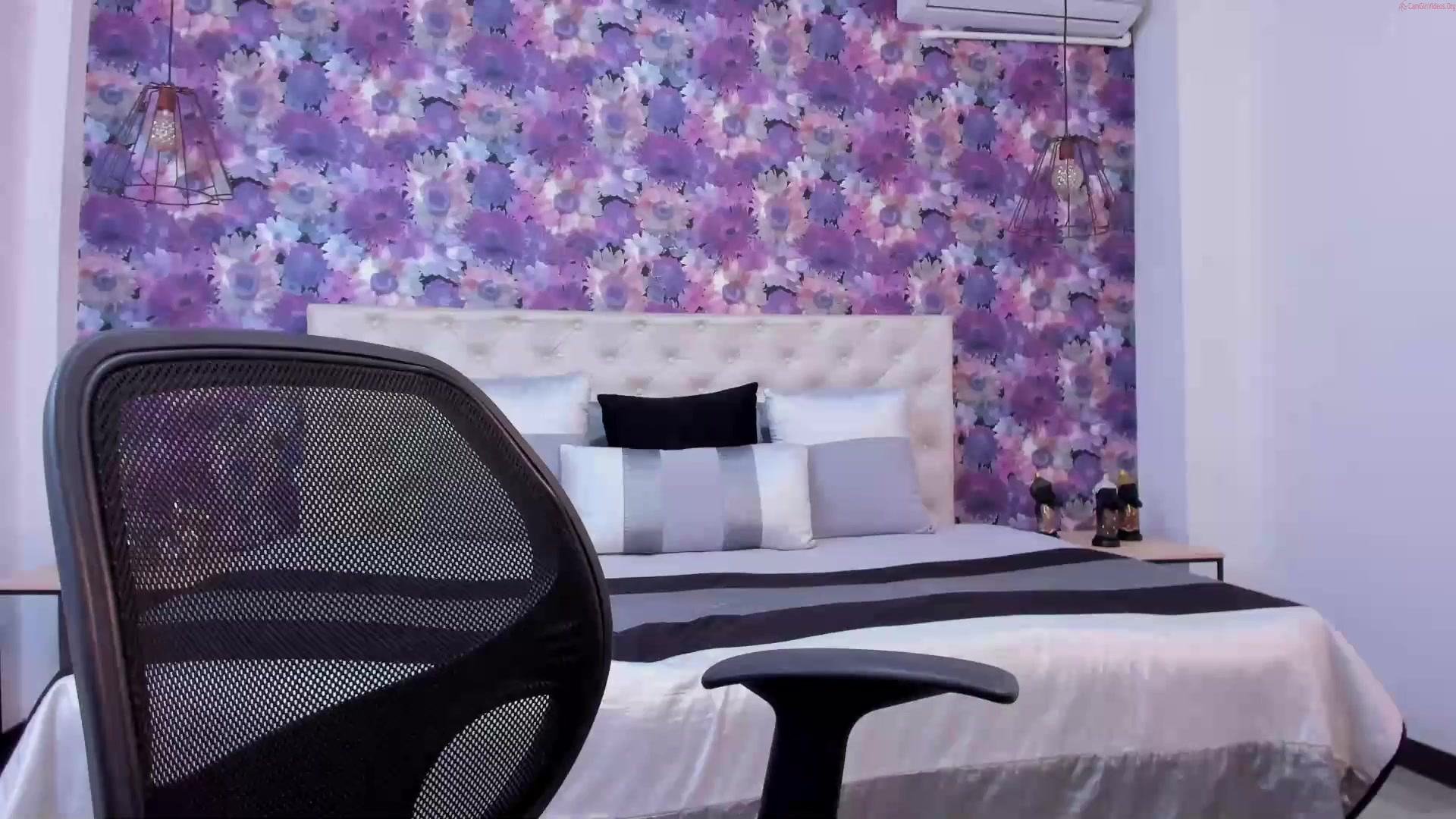 katy_hilton Video 526 Seconds