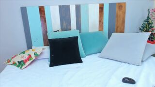 sofi_leone Video  373 Seconds