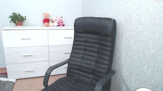 your_madness2 Video  984 Seconds