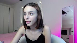 tayaavis Video  239 Seconds