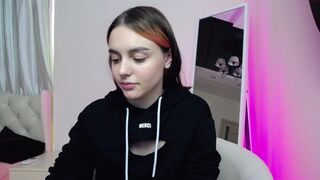 tayaavis Video  495 Seconds