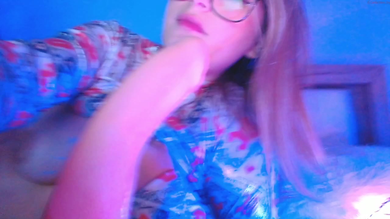 mayadelevinnge Video 400 Seconds