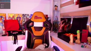 april_larousse Video  3959 Seconds