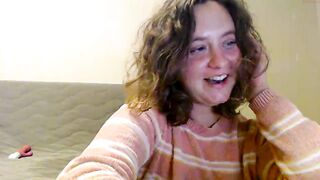 meekapeeka - [Chaturbate] Stunning Cam Clip College Girl