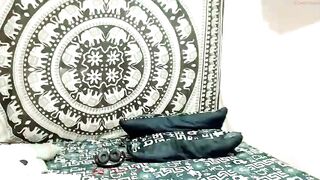 meliinna_xxx - [Chaturbate] Free Porn Crazy natural