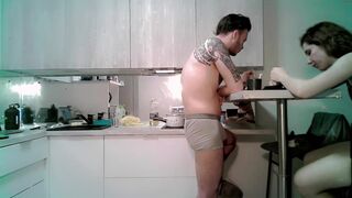 koronaextra Video  237 Seconds