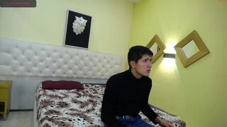 axelanxarit Video  657 Seconds